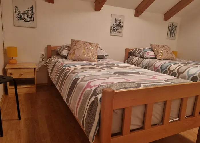 Park Srna デルニツェ